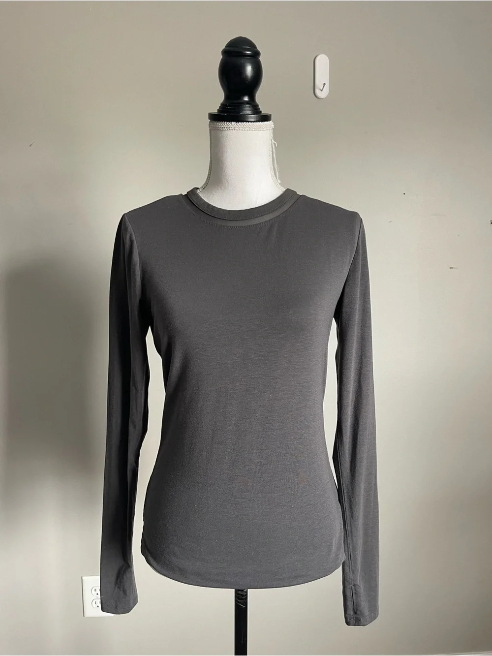 ATHLETA | Industry Dark Gray Wool Blend Crewneck Long-Sleeve Tee Sz XS